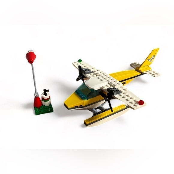 LEGO City Lot Of 7 Sets With Mini figures Boat, Helicopter, Train, Car, Fire - Picture 4 of 10